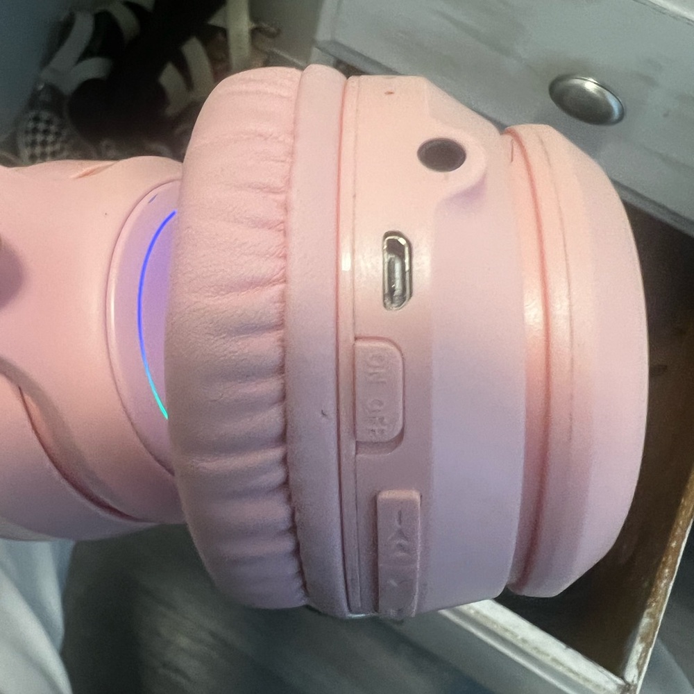 GAMING HEAD  PHONES LED WIRELESS LED LITE UP